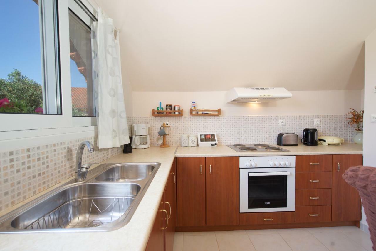 Christina'S Place Sami  Luaran gambar